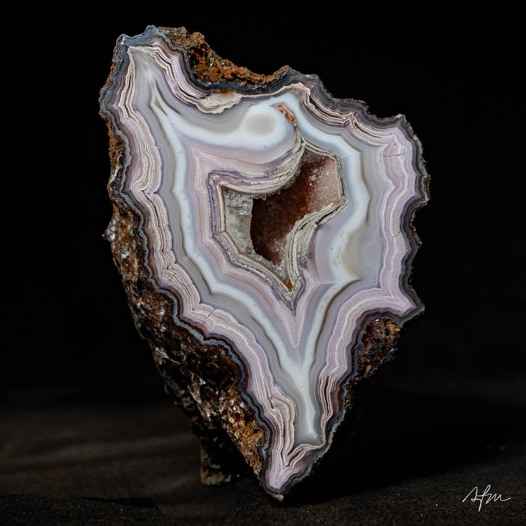 https://cdn.agatesfrommexico.com/file/agates-prod/products/CYM2554/ffzgpgfu8dlbikwq1tji.jpg