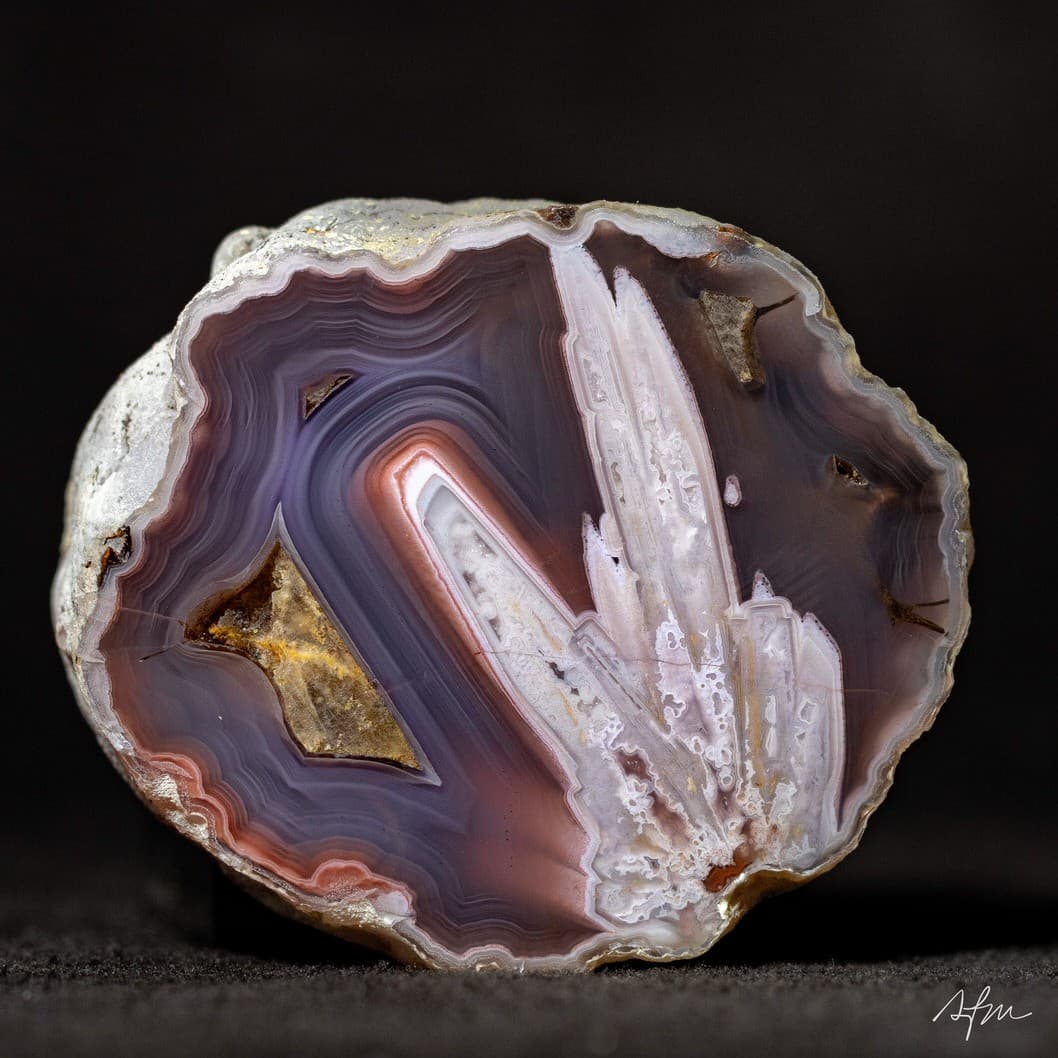 https://cdn.agatesfrommexico.com/file/agates-prod/products/CYM2564/ccoo46hb7iqzy0c7un1w.jpg