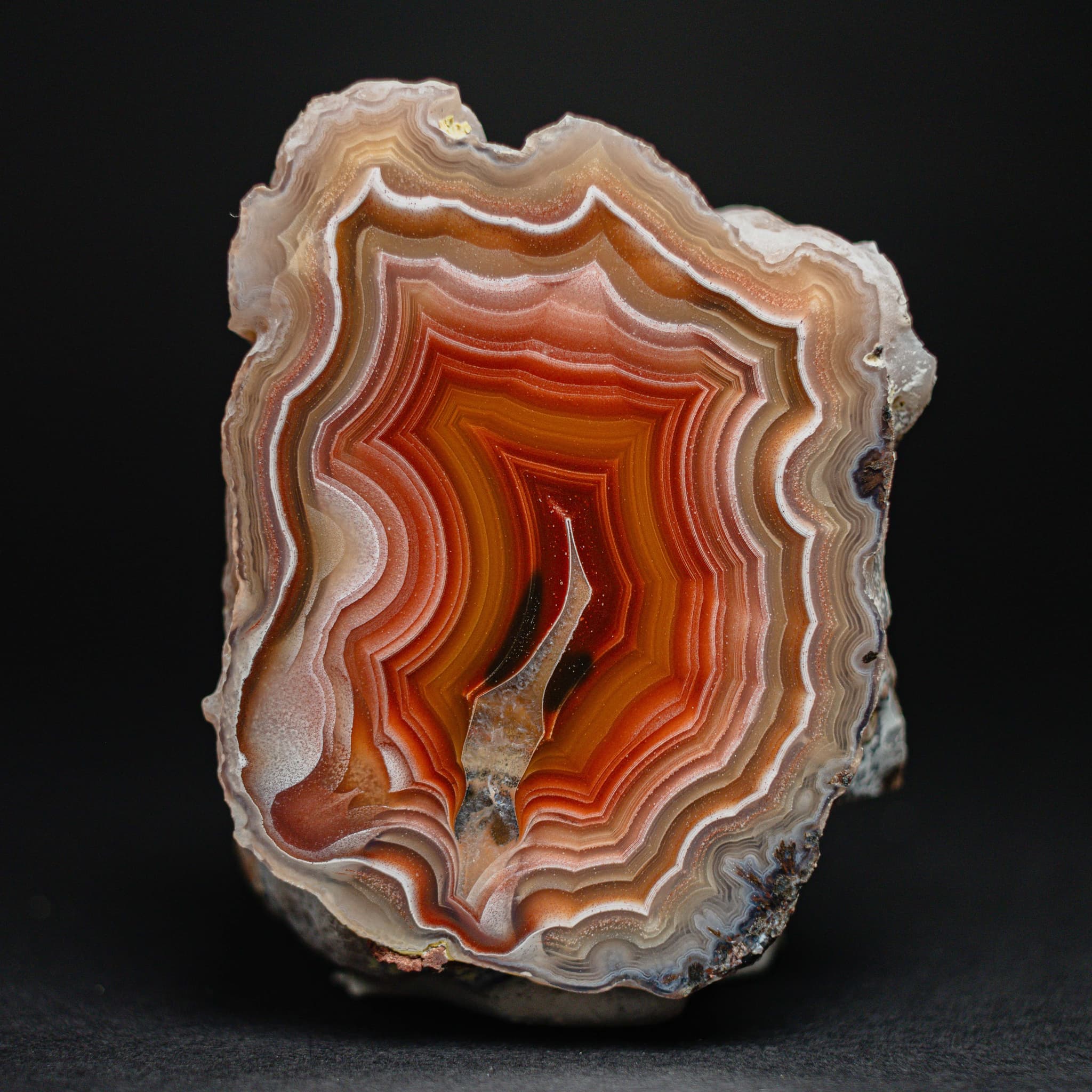 https://cdn.agatesfrommexico.com/file/agates-prod/products/LAG24388/qurwqh21vmaw80nj0m3r.jpg
