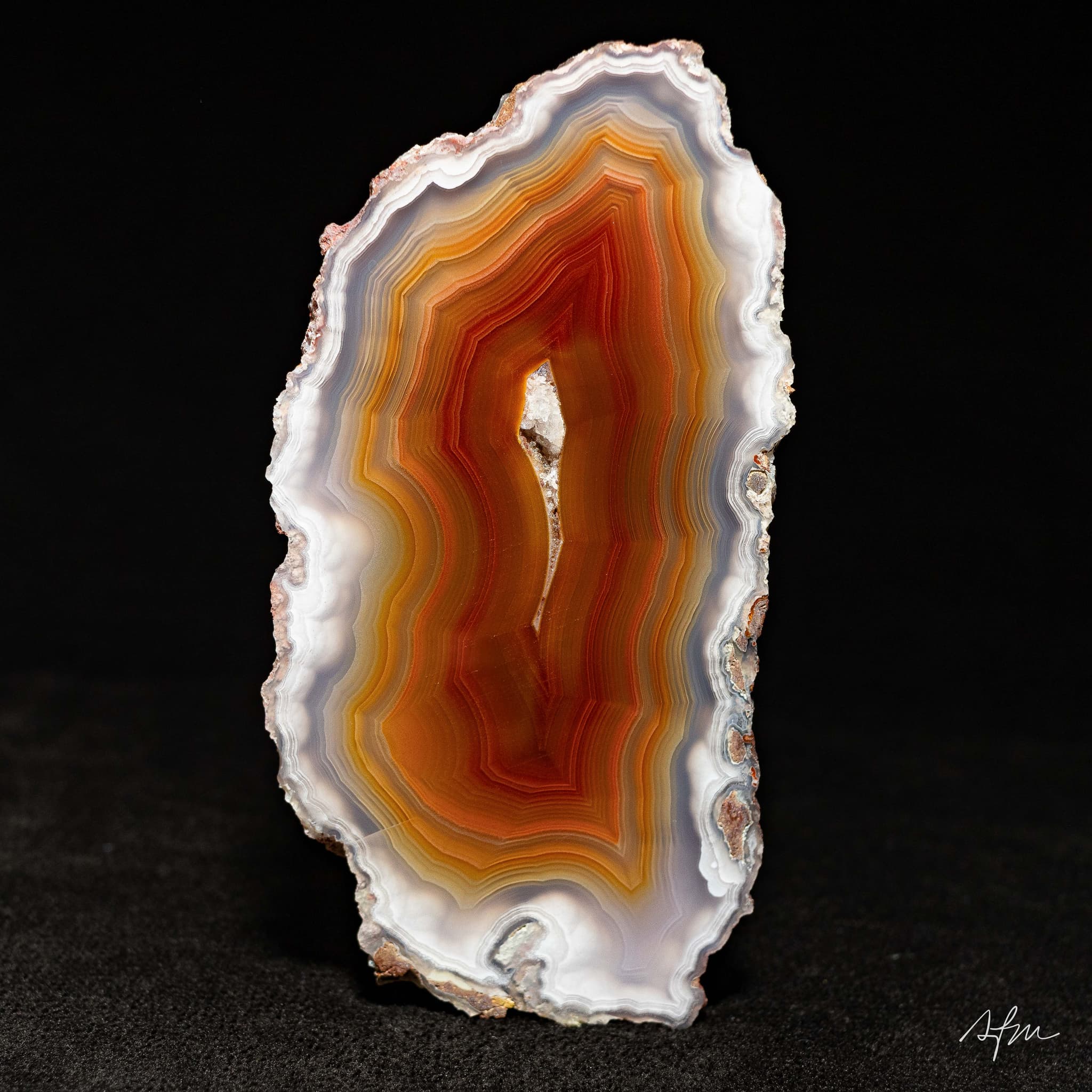 https://cdn.agatesfrommexico.com/file/agates-prod/products/LAG2525/silmvit3zcintrj5fibg.jpg