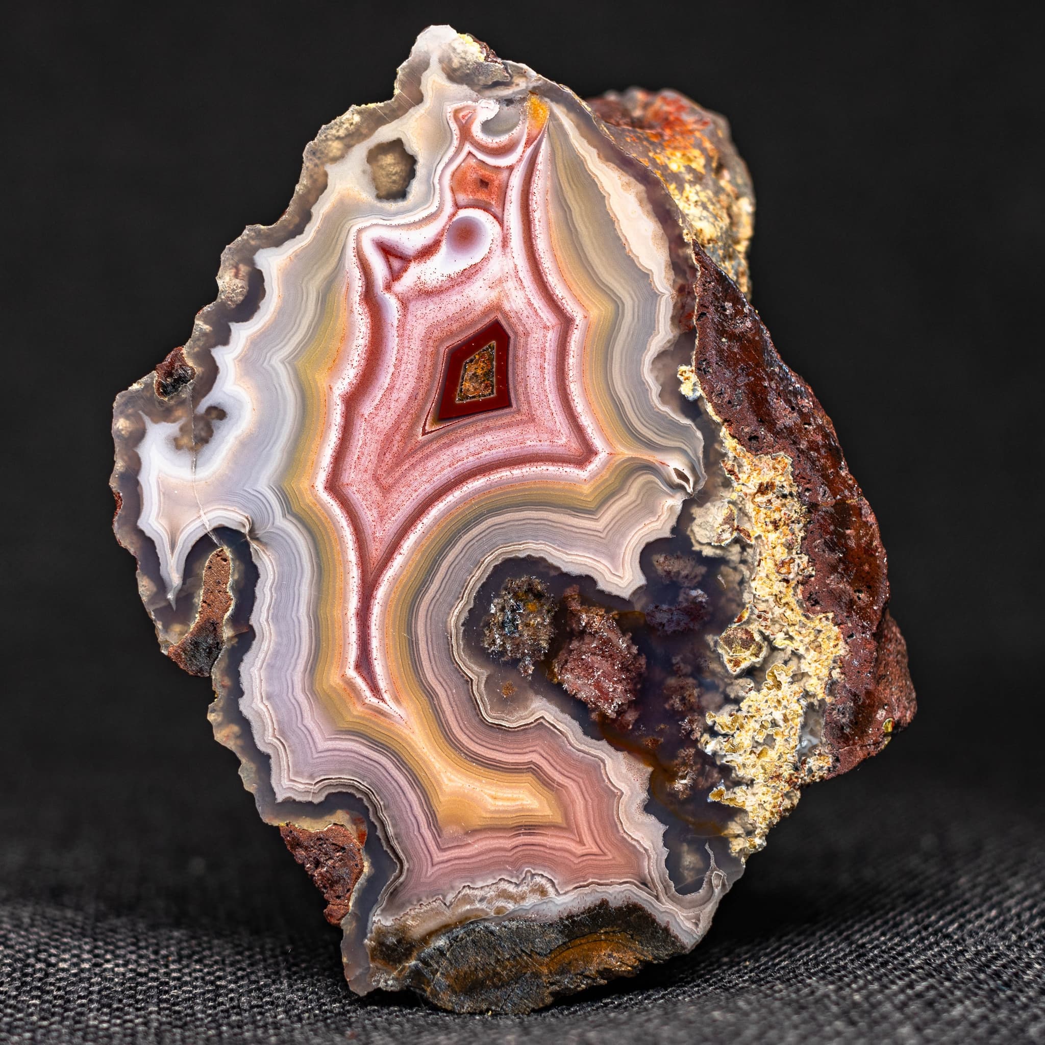 https://cdn.agatesfrommexico.com/file/agates-prod/products/LAG24330/xe783db9uotr6bb0lekv.jpg